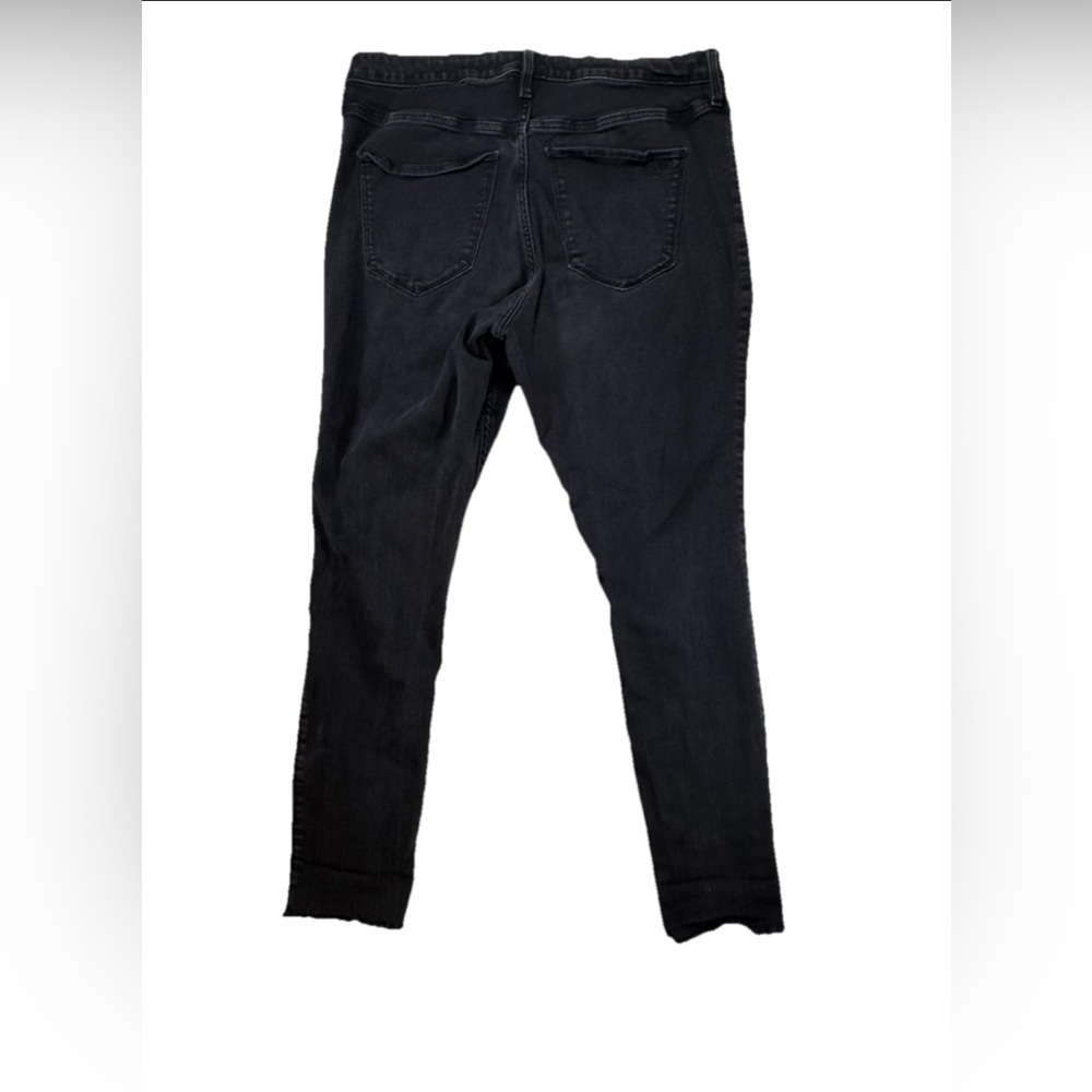 Hollister Women's Ultra High Rise Black Jean Leggings.